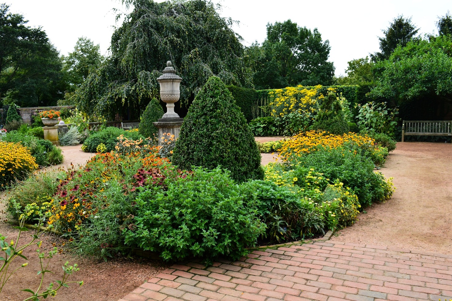 The Role of Mulch in Healthy Landscaping